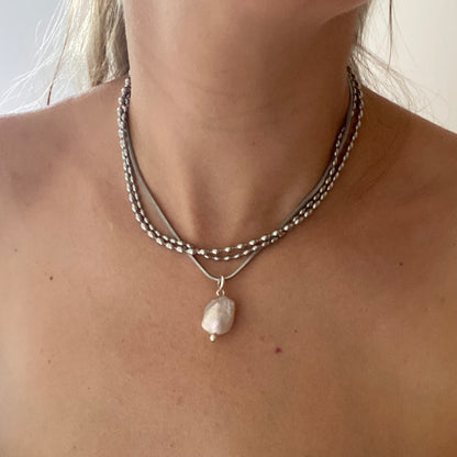 BUBBLE RICE NECKLACE