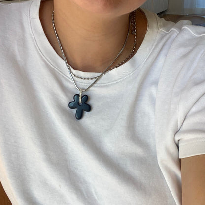ONE OF A KIND 2.0 ROSENQUARZ CHARM 1