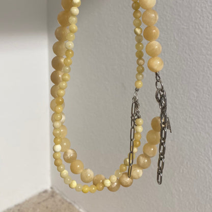 MINI CALI BUTTER NECKLACE für neue Energie & sonnige Momente