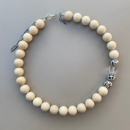 FOSSIL NECKLACE für Leichtigkeit & Balance