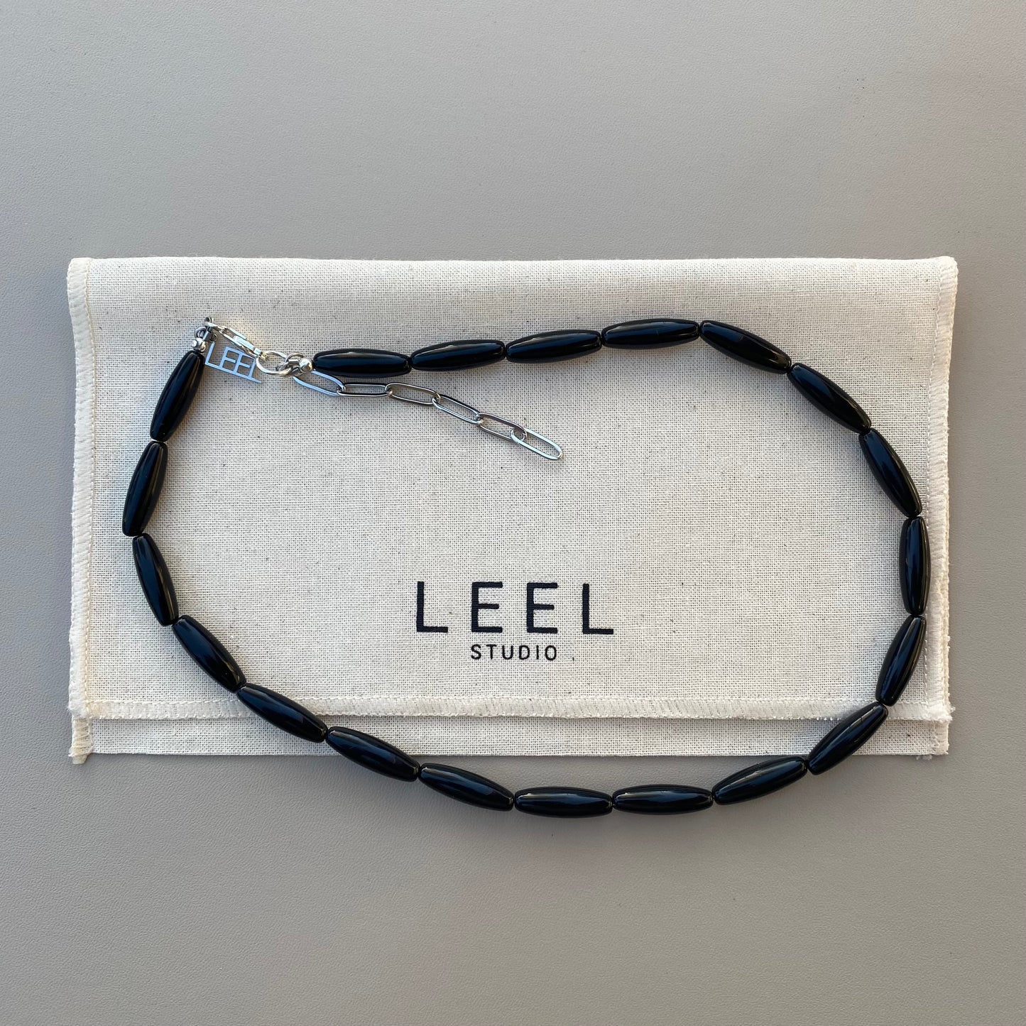 ONI SPIN NECKLACE für Stärke & Fokus