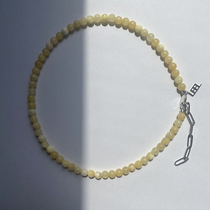 MINI CALI BUTTER NECKLACE für neue Energie & sonnige Momente