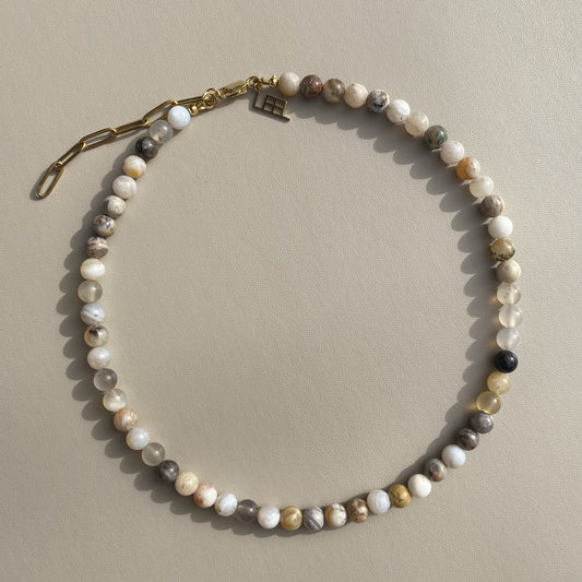 BAMBUSBLATT-ACHAT NECKLACE

Ruhig. Erdend. Ausgleichend.